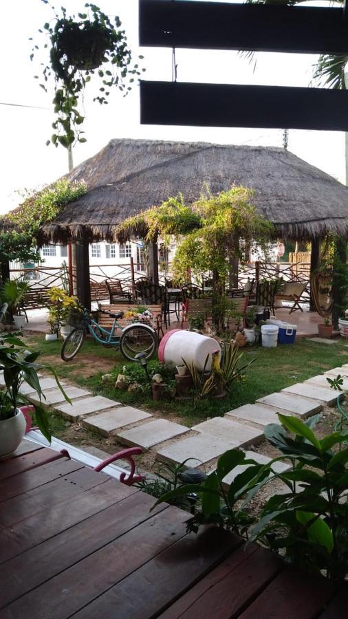 Don Panchon Y Maruxa Hotel Isla Holbox Kültér fotó